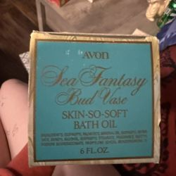 Avon Sea Fantasy Bud Vase