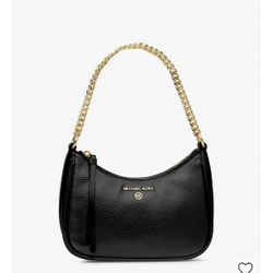 Set Charm Pebbled Leather Pochette
