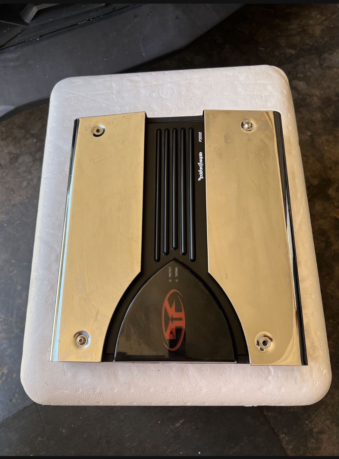 90$Nice Amplifier Rockford p300.2