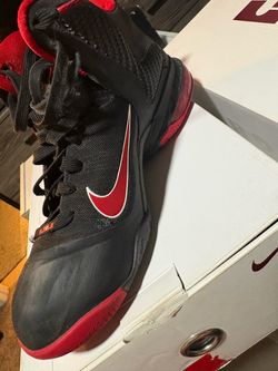 LeBron basketball shoes