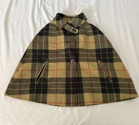 NWT Wool Plaid Cape with Buckle Detail 4Y