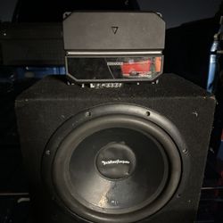 12inch Rockford Fosgate R1 500 Watt Kenwood Amp