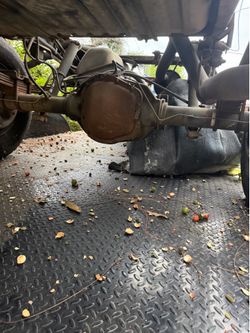 1996 ford obs f250 rolling chassis or part out