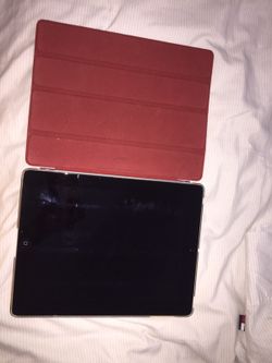 Ipad 3 with red magnet case!