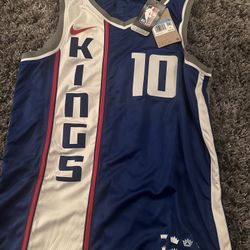Brand New Sacramento Kings Jersey - Size Medium - City Edition