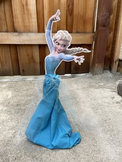 Frozen Elsa Anna Table Decor  3 Count 