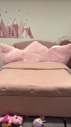 Princess Crown Pillow