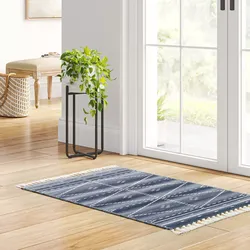 Accent Rug  45 x 27 inch