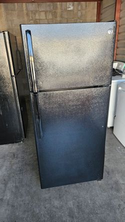 GE black refrigerator