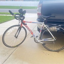 Trek 1000