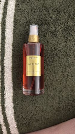 Truly Ma Chérie Perfume Mist by Truly Beauty.