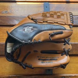 Easton Professional Grade Stealth Ideal fit 12 1/2” pattern s-125 baseball glove