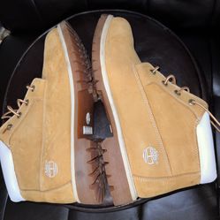 Timberland Newman Premium Wheat Chukka Boots size 14M