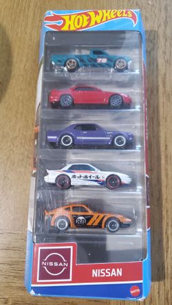 Hot Wheels Nissan 5 pack