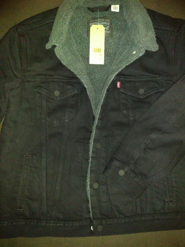 Levi Sherpa Jacket