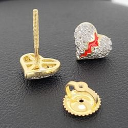 10k Gold Pair Of Diamond Heart Earrings 