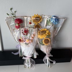 🧶💐Handmade Crochet Flower Bouquets