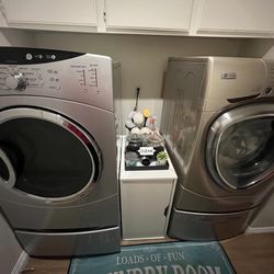 Washer & Dryer Set
