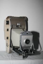 1957 Vintage Polaroid Land Camera Model 800. Good condition.