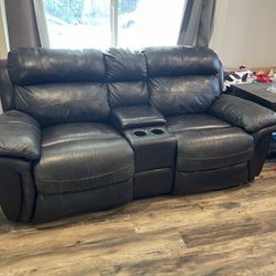 Double Recliner Couch 