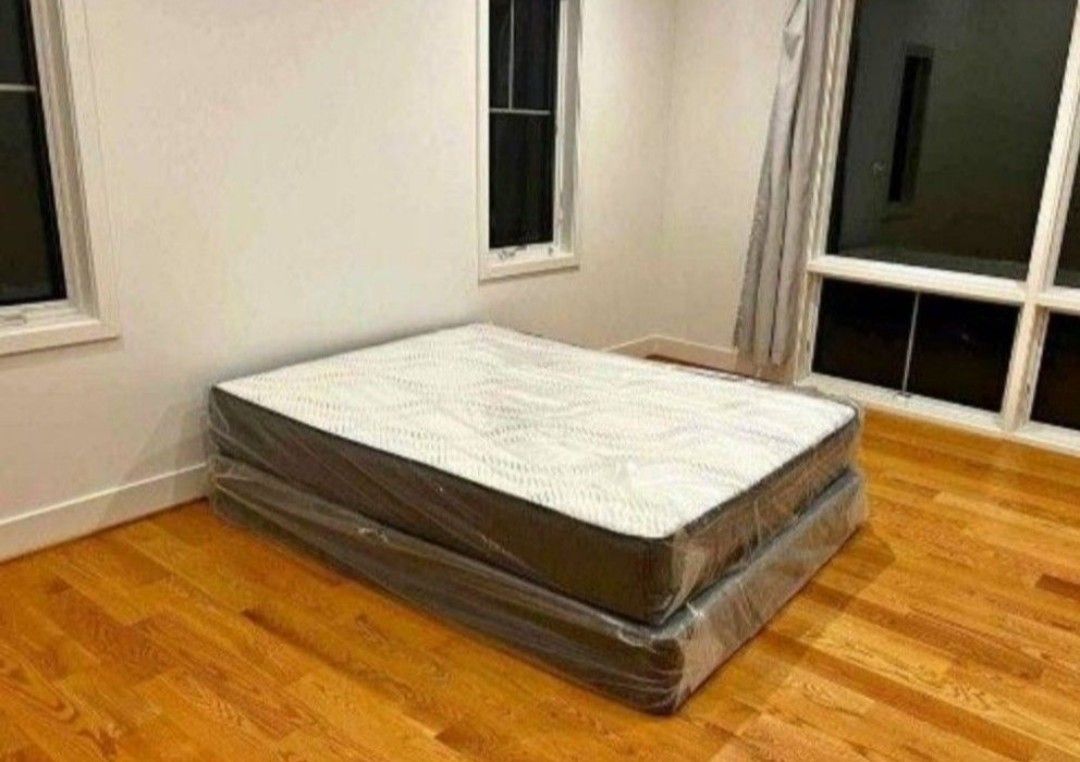 Queen Size Mattress regular With Boxspring Set // COLCHON Queen Nuevo