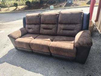 Very Nice Recliner No Rips No Tears 