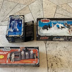 Vintage Star Wars playsets remote controlled R2D2 Hoth Imperial transport Excellent condition 