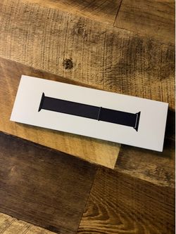 Apple Watch 46mm Sport Loop Hook and Loop Closure