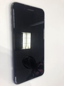 Iphone 8 Plus (Unlocked)