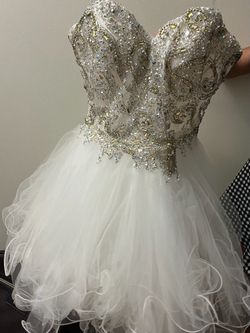 White strapless dress size XS will fit S $35