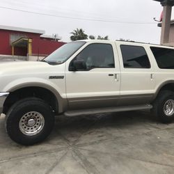 2001 Ford Excursion