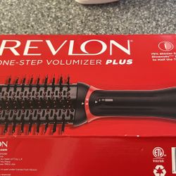 hair brush volumizer new!!