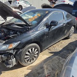 2013 HONDA CIVIC...ONLY PARTS..SOLO PARTES...8,3,2-5,4,0-1,3,3,3 EL TOPO CALL 