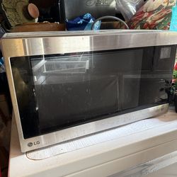 Lg microwave like new works great