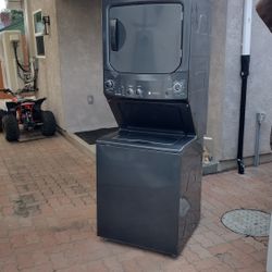 Stackable Washer Gas Dryer 