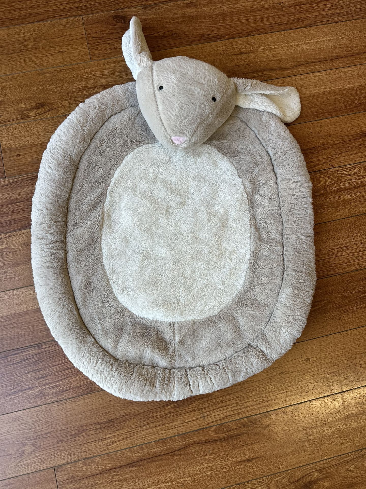Bunny Tummy Mat