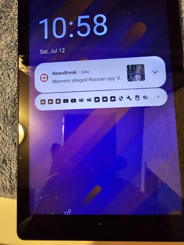 8" Moxee Tablet