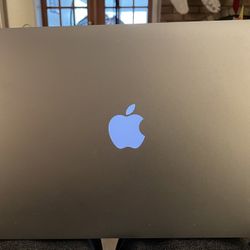 MacBook Air 13.3” (2013)