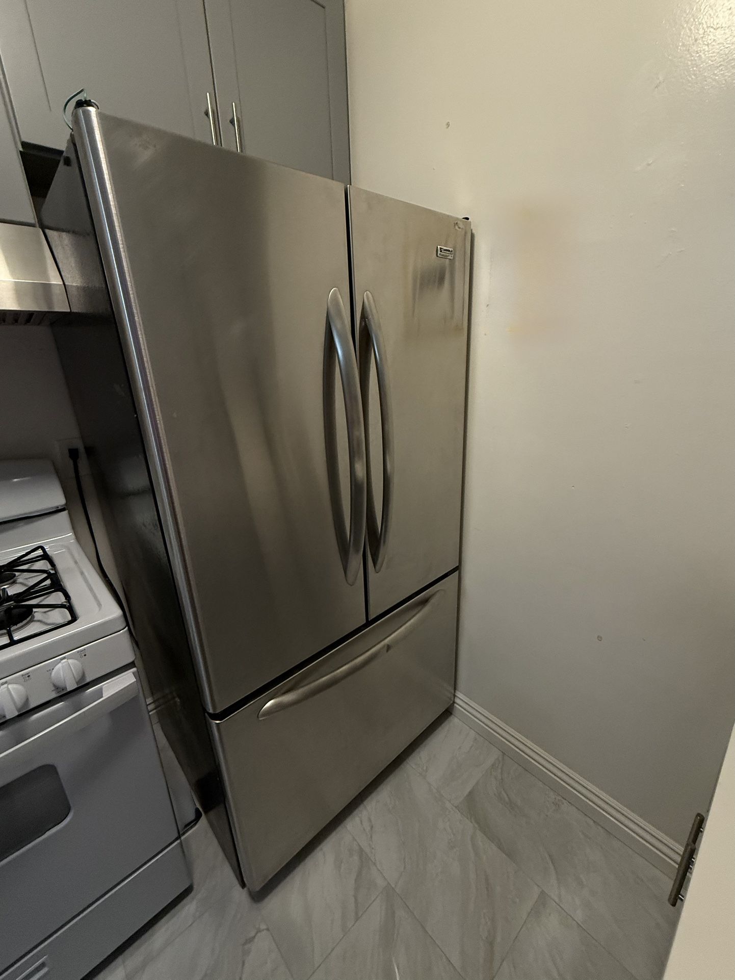 $300 KENMORE FRIDGE FREEZER