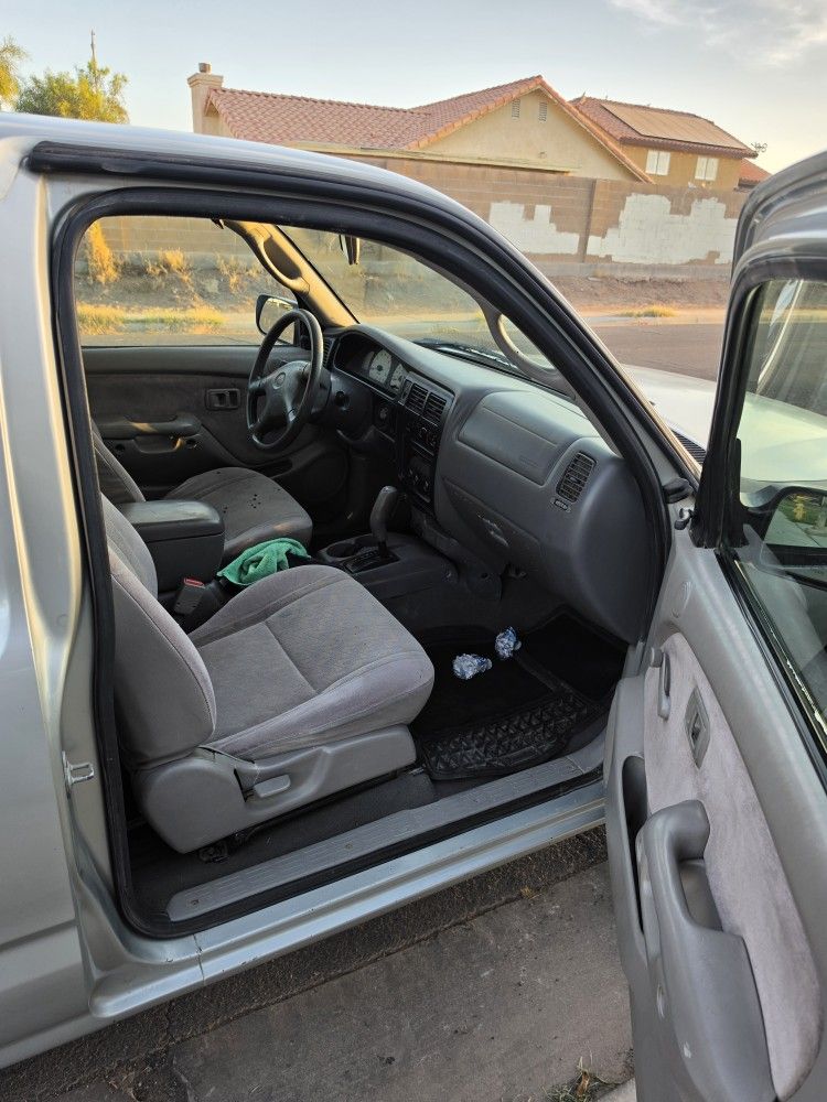 2004 Toyota Tacoma