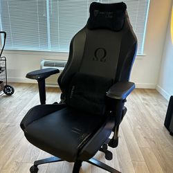 Secret lab chair leather peeling sale