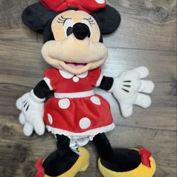 Disney Store official Mickey and Minnie