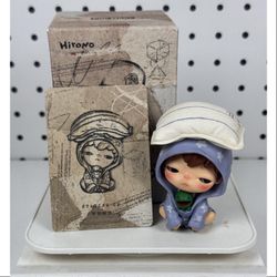 POP MART HIRONO Echo Staying Up Figure