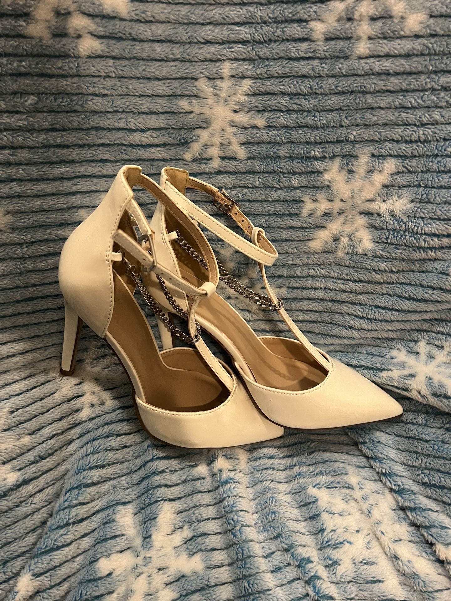 Women White Heels