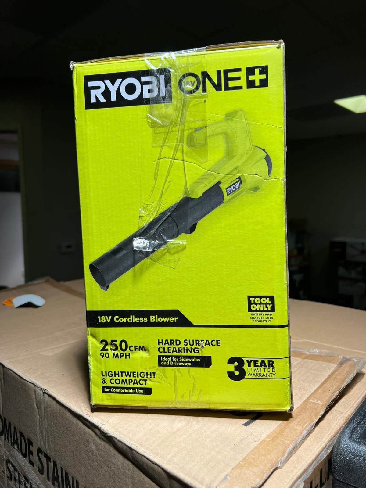 RYOBI ONE+ 18V 90 MPH 200 CFM Cordless Battery Leaf Blower/Sweeper