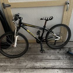 Scott Scale Jr. Kids Bike 