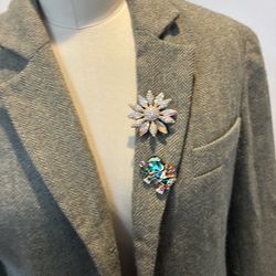 Blazer Vintage Brooks Brothers and Brooches