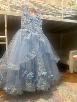 Girls Gown Size 6