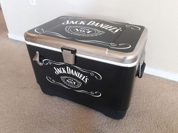 Jack Daniels Cooler for Sale in Las Vegas, NV - OfferUp