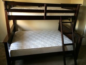 Bunk bed with Matress